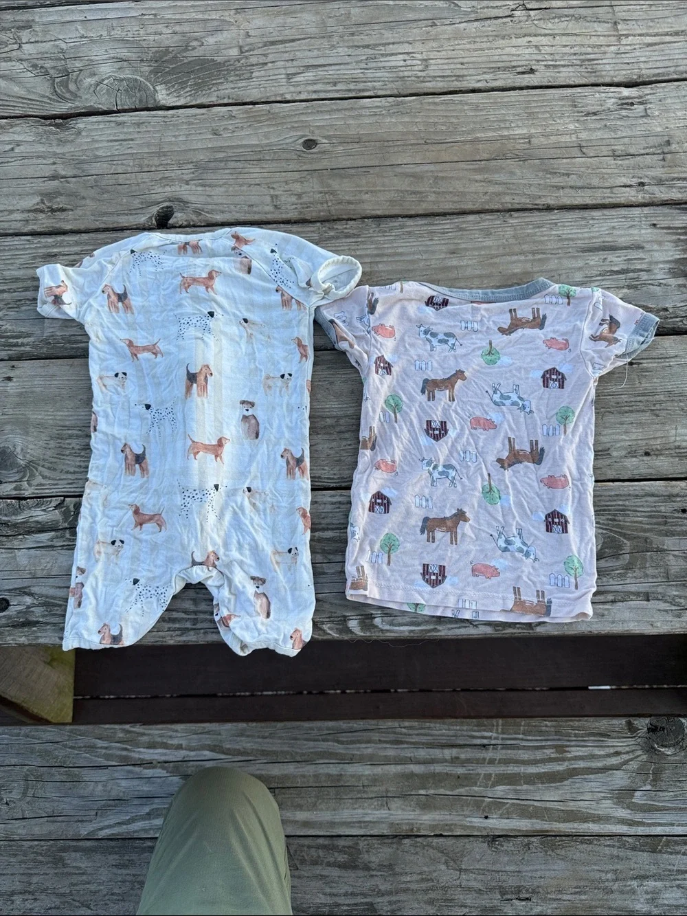 Little One Shop/Milkberry onesie and t-shirt 12-18M & 18M bundle